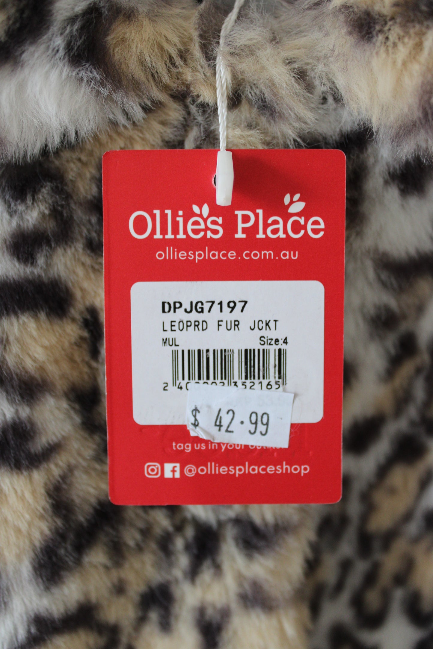 Fabulous Olly's Place faux fur jacket