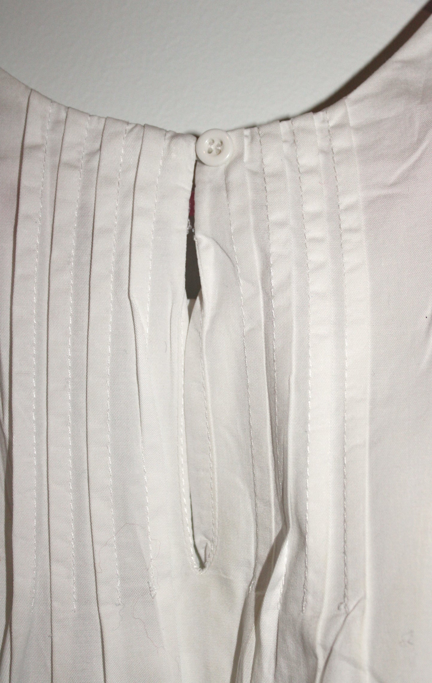 BoHo White pintucked top