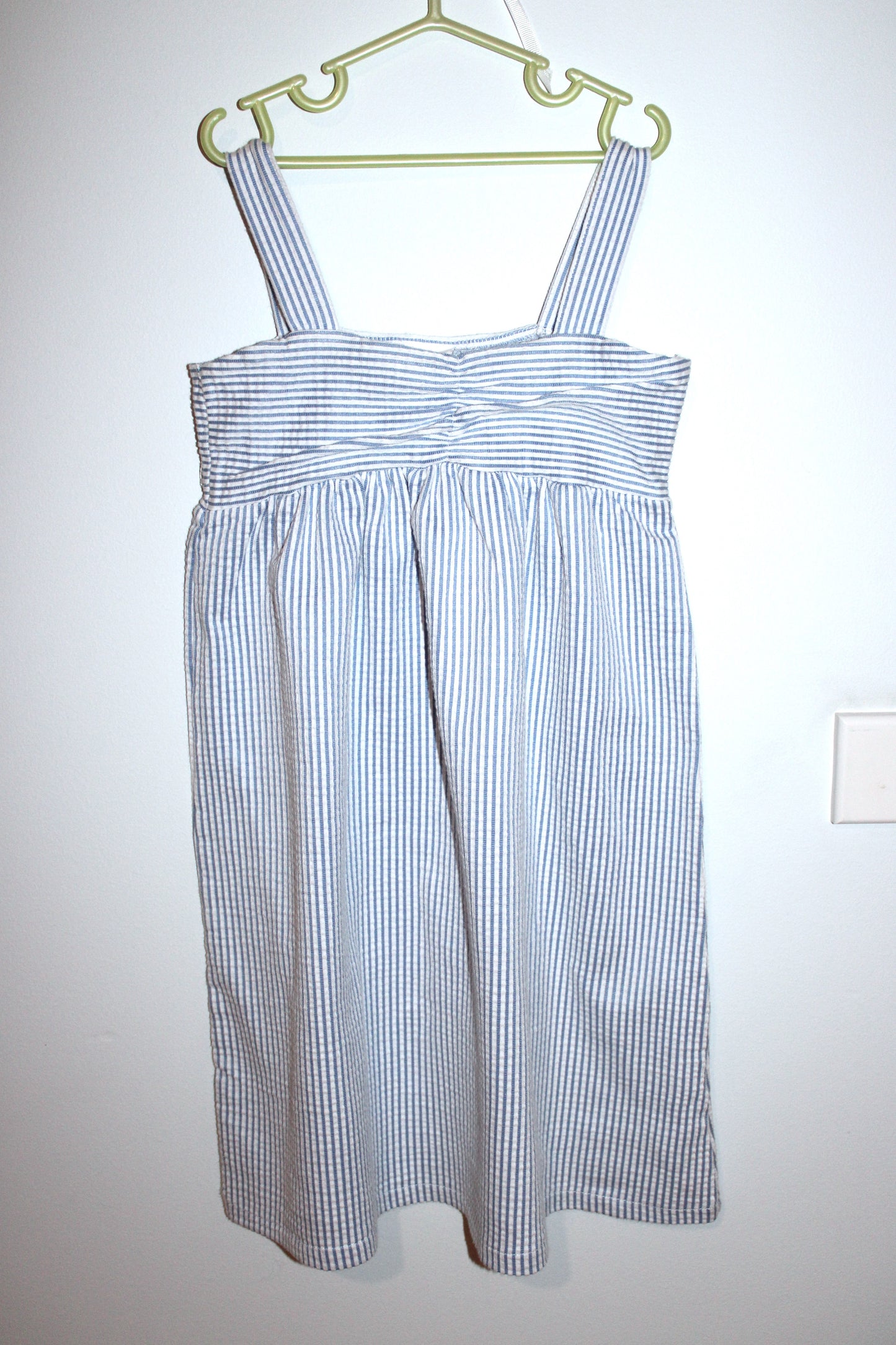 Zara Blue/white stripe seersucker dress